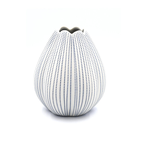 Champa Vase - White with Blue Dashes