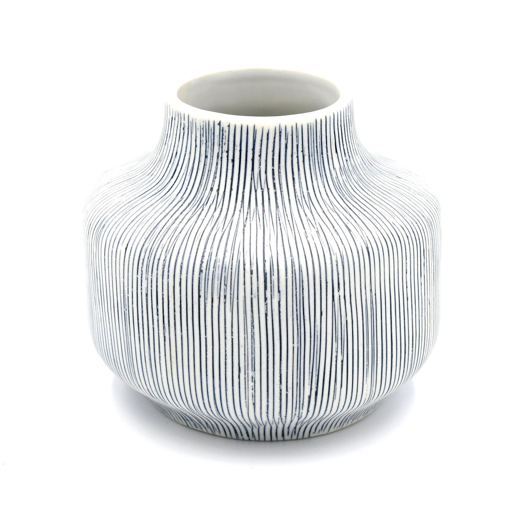 Diana Vase - White with Blue Lines