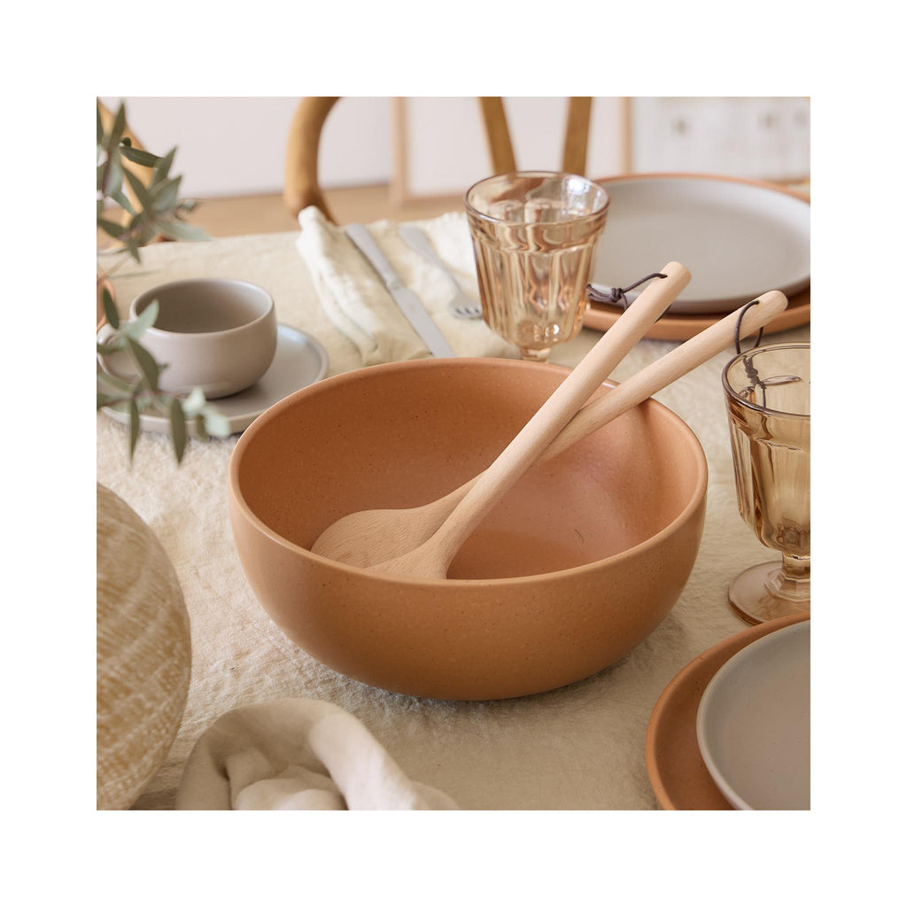 Pacifica Serving Bowl - Terracotta - in use