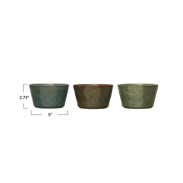 Embossed Stoneware Bowls with Pine Boughs - dimensions