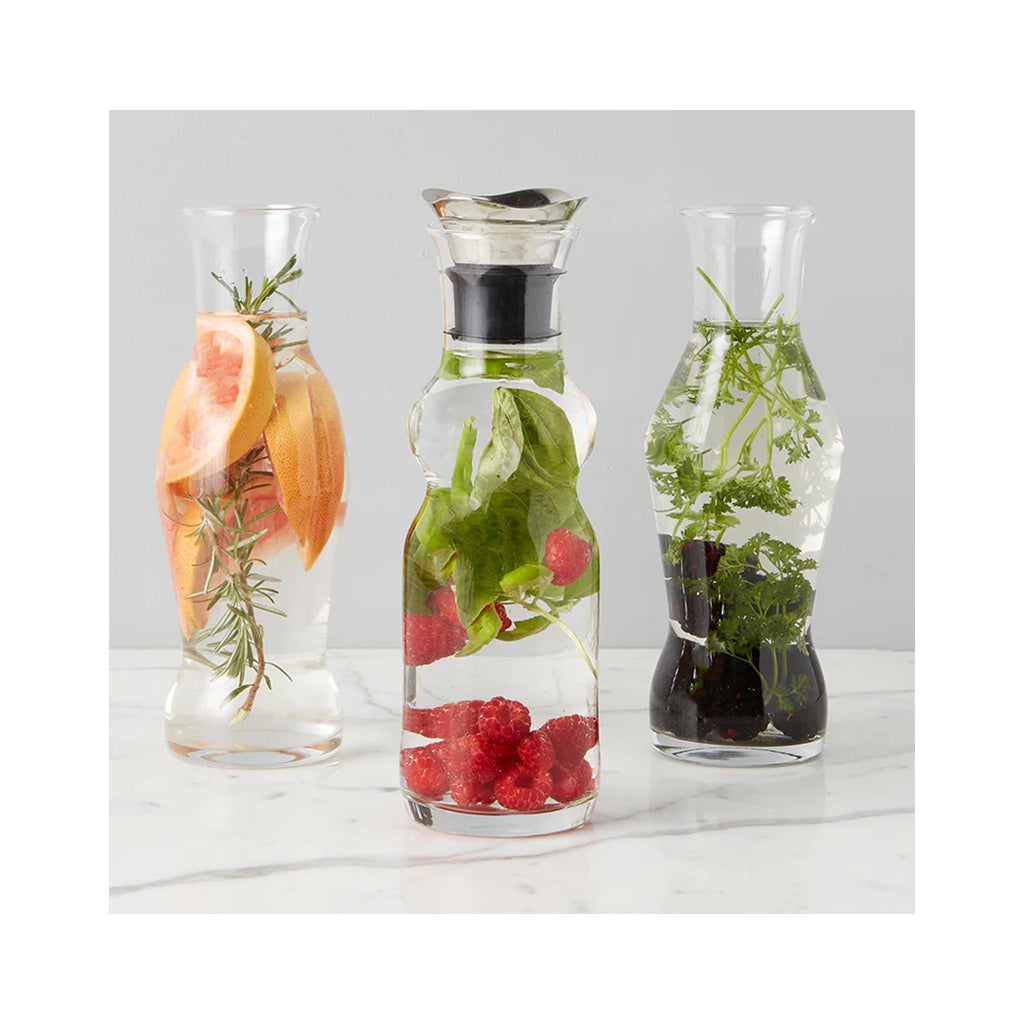 Catalonia Carafe - in use