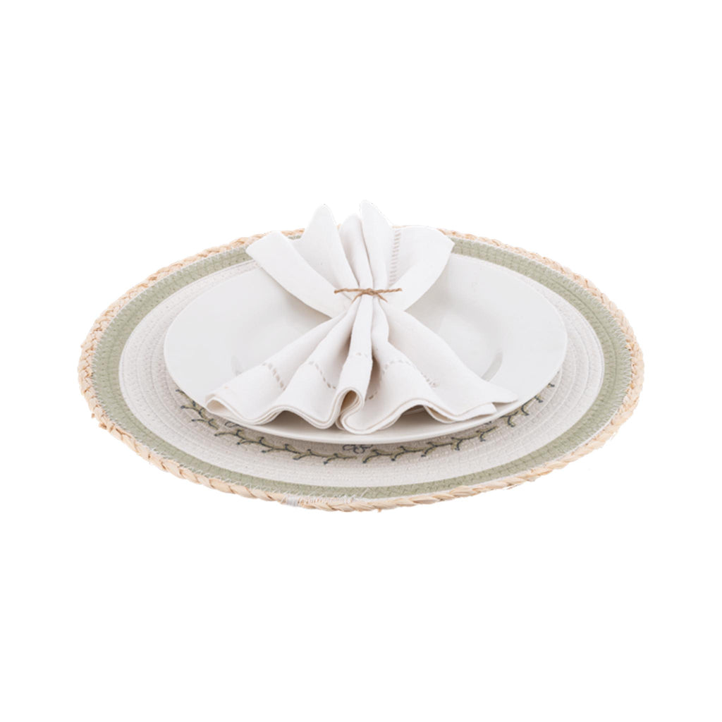 Vintage Floral Round Cotton Placemat - in use