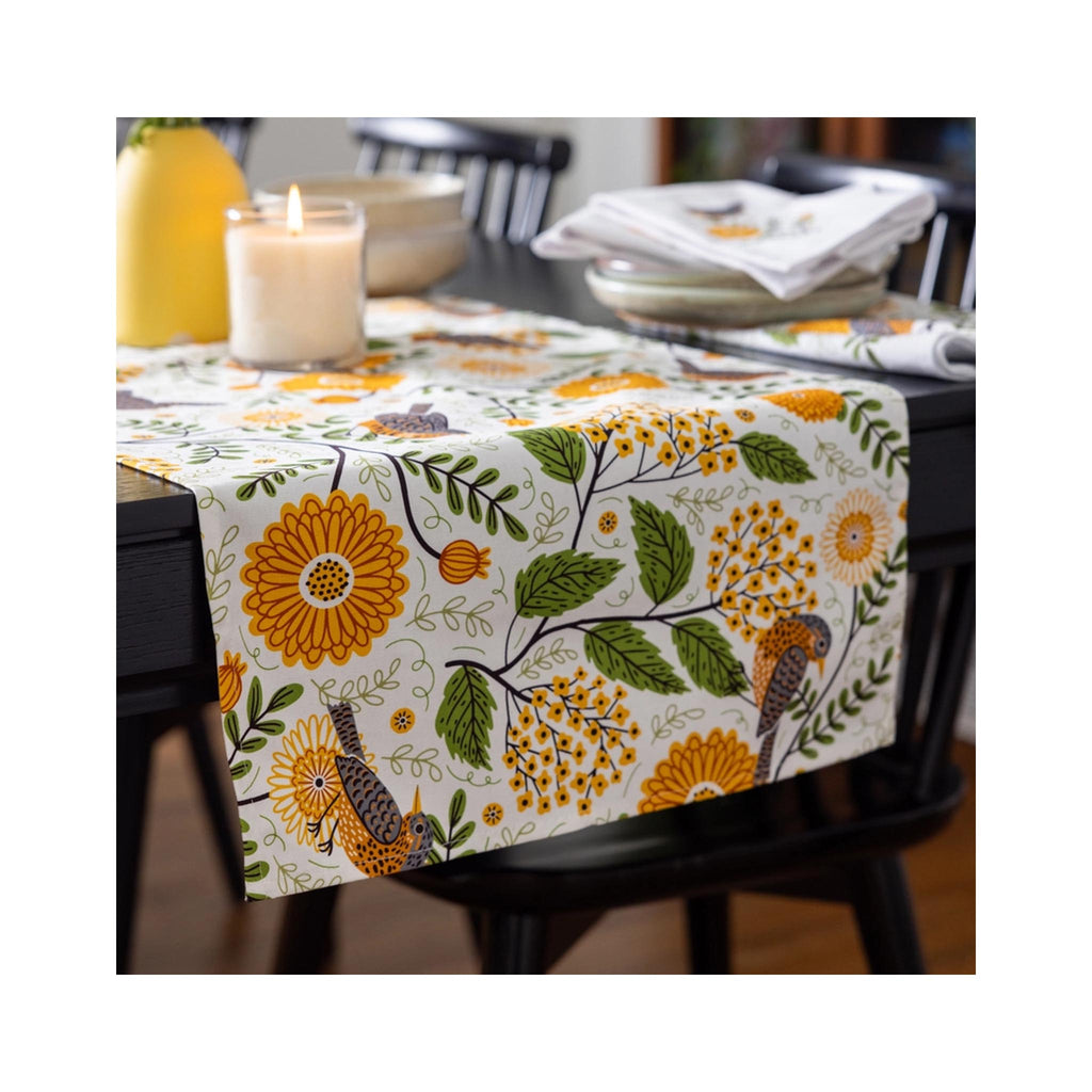Mums & Robins Table Runner