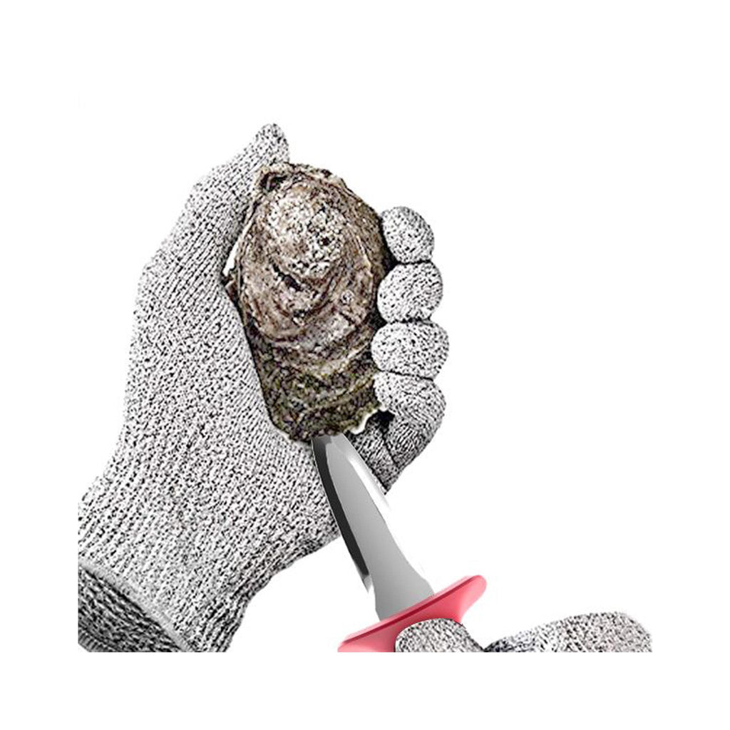 Oyster Knife - in use