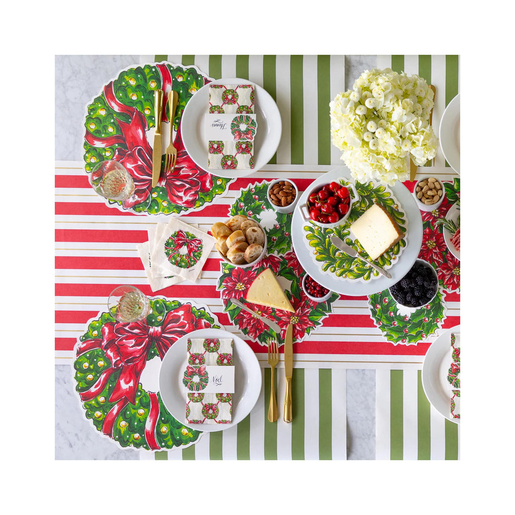 Holiday Wreath Serving Papers Set - in use