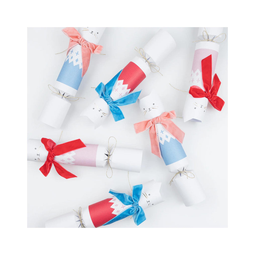Velvet Bow Cat Holiday Crackers