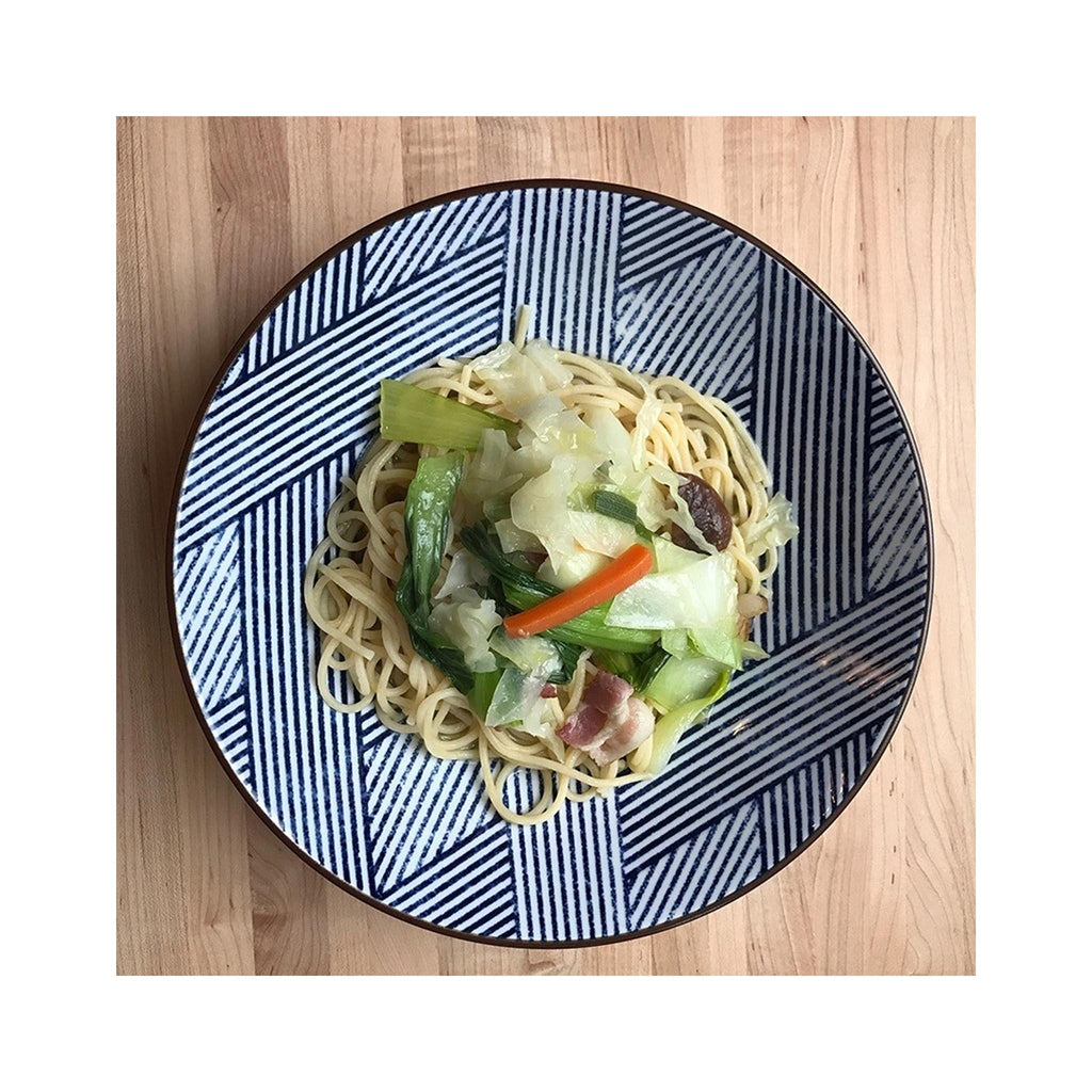 Aizone Serving Bowl - in use