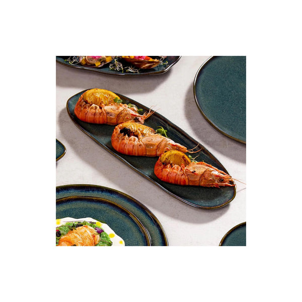 Oceano Shallow Oval Platters - Large in use
