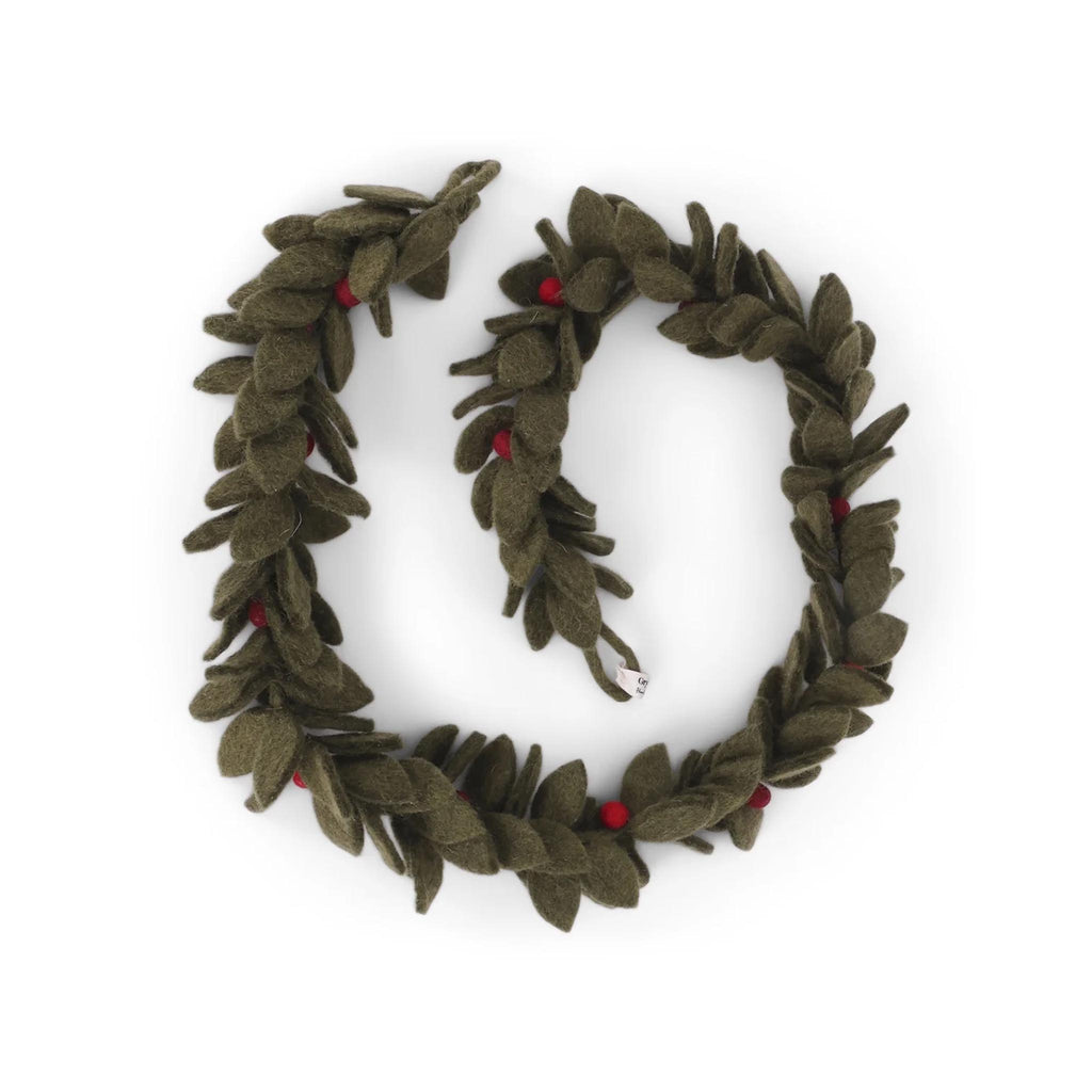 Felt Garland with Red Berries