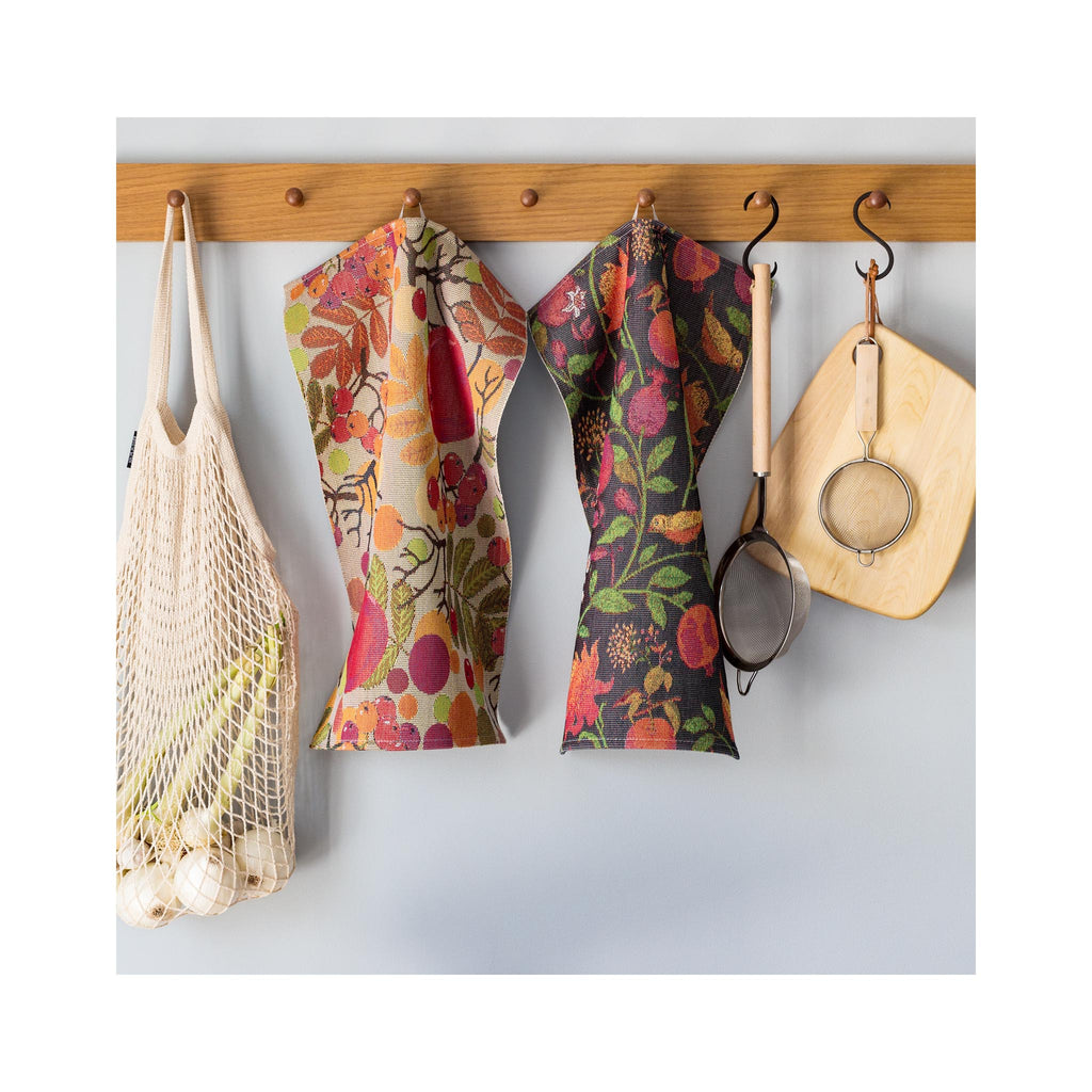 Ekelund Kitchen Towel - Fruktrik - hanging